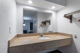 Motel 6 Hamilton, AL