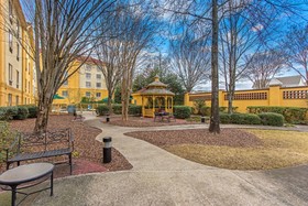 La Quinta Inn & Suites by Wyndham Birmingham Homewood