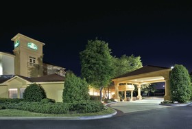 La Quinta Inn & Suites by Wyndham Birmingham Homewood