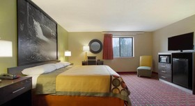 Super 8 by Wyndham Homewood Birmingham Area