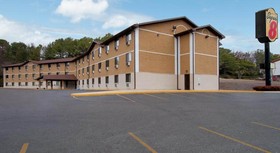 Super 8 by Wyndham Homewood Birmingham Area