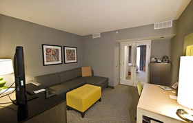 DoubleTree Suites by Hilton Hotel Huntsville South
