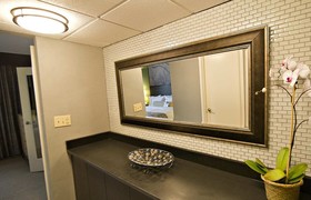 DoubleTree Suites by Hilton Hotel Huntsville South