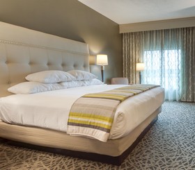 Drury Inn & Suites Huntsville At The Space & Rocket Center