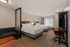 Everhome Suites Huntsville Research Park