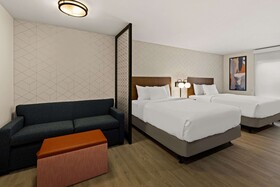 Everhome Suites Huntsville Research Park