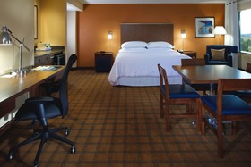 Four Points By Sheraton Huntsville Airport