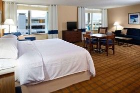 Four Points By Sheraton Huntsville Airport