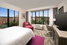 Hampton Inn Huntsville/Village of Providence