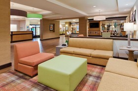 Holiday Inn Express & Suites Huntsville West - Research Pk