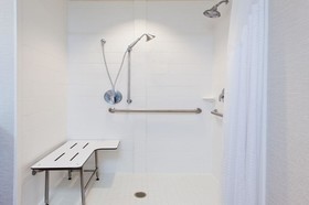 Holiday Inn Express & Suites Huntsville West - Research Pk