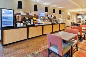 Holiday Inn Express & Suites Huntsville West - Research Pk