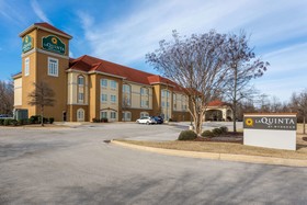 La Quinta Inn & Suites Huntsville Airport Madison