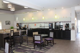 La Quinta Inn & Suites Huntsville Airport Madison