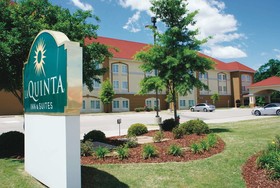 La Quinta Inn & Suites Huntsville Airport Madison