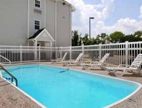 Microtel Inn & Suites by Wyndham Huntsville