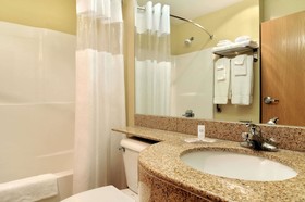 Microtel Inn & Suites by Wyndham Huntsville