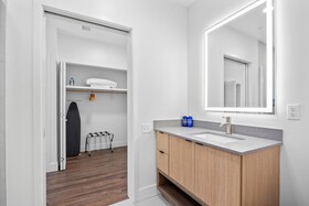 Placemakr Huntsville - MidCity District