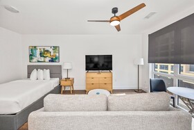 Placemakr Huntsville - MidCity District