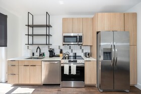 Placemakr Huntsville - MidCity District