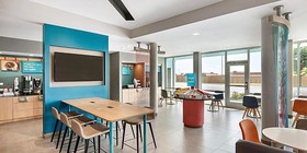 avid Hotel Madison-Huntsville West