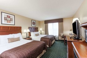 Clarion Pointe Madison-Huntsville