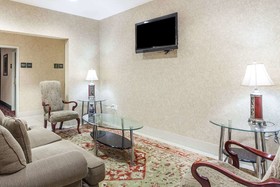 Clarion Pointe Madison-Huntsville