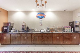 Clarion Pointe Madison-Huntsville