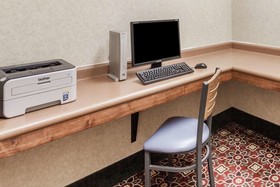 Clarion Pointe Madison-Huntsville