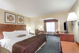 Clarion Pointe Madison-Huntsville