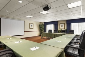 Country Inn & Suites by Radisson, Madison, AL