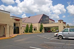 Days Inn by Wyndham Mobile I-65