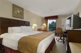 Baymont by Wyndham Mobile/I-65