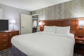 Courtyard by Marriott Mobile