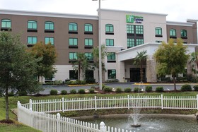 Holiday Inn Express & Suites Mobile West - I-10