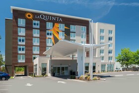 La Quinta Inn & Suites by Wyndham Mobile