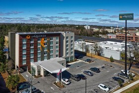 La Quinta Inn & Suites by Wyndham Mobile