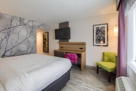 La Quinta Inn & Suites by Wyndham Mobile