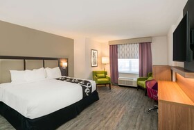 La Quinta Inn & Suites by Wyndham Mobile