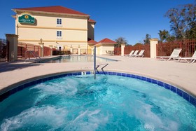 Stay Express Inn & Suites - Mobile AL