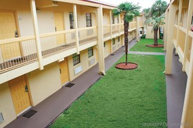 Travelodge by Wyndham Mobile