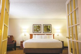 Travelodge by Wyndham Mobile