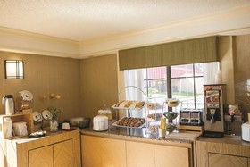 Travelodge by Wyndham Mobile