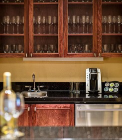 Renaissance Mobile Riverview Plaza Hotel