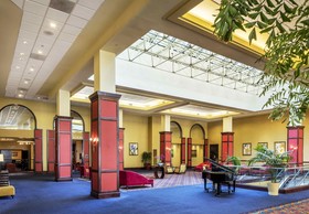 Renaissance Mobile Riverview Plaza Hotel
