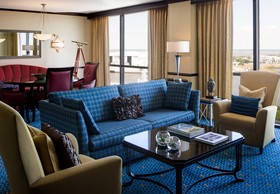 Renaissance Mobile Riverview Plaza Hotel
