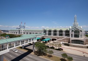 Renaissance Mobile Riverview Plaza Hotel