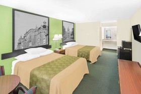 Super 8 by Wyndham Mobile
