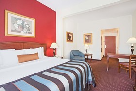 Holiday Inn Express & Suites - Mobile - I-65, an IHG Hotel