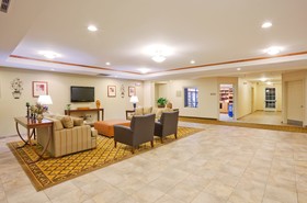 Candlewood Suites Eastchase Park